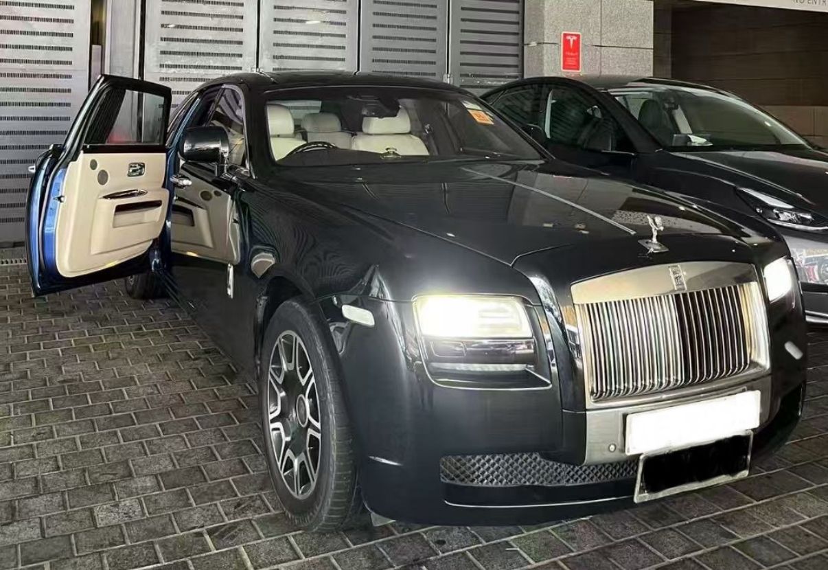 勞斯萊斯 Ghost 車門開啟